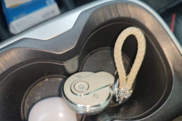 Used Bestune Yueyi 03 2025 445km Joyful Edition Vehicle Key