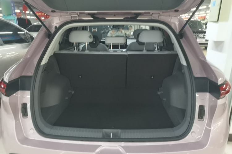Used Bestune Yueyi 03 2025 445km Joyful Edition Trunk