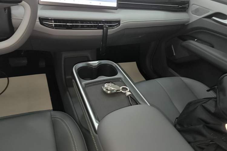 Used Bestune Yueyi 03 2025 565km Enjoy Edition Audio And AC Panel