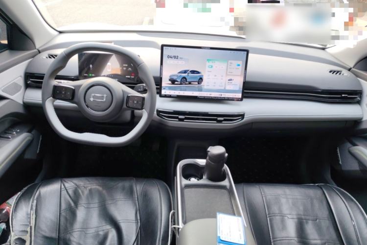 Used Bestune Yueyi 03 2025 445km Joyful Edition Center Console