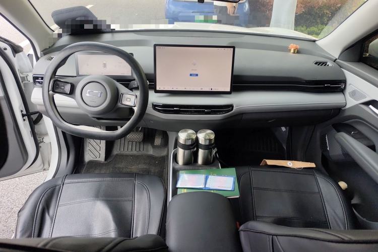 Used Bestune Yueyi 03 2025 445km Joyful Edition Center Console