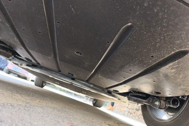 Used Bestune Yueyi 03 2025 565km Comfort Edition Chassis Rear