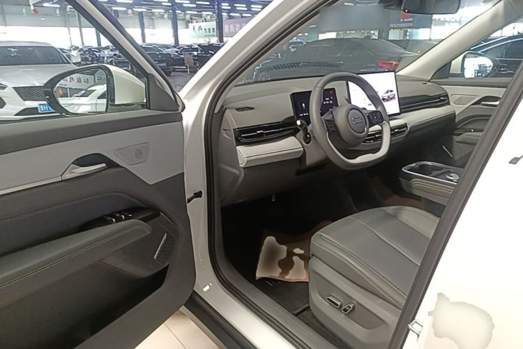 Used Bestune Yueyi 03 2025 445km Joyful Edition Driver Seat