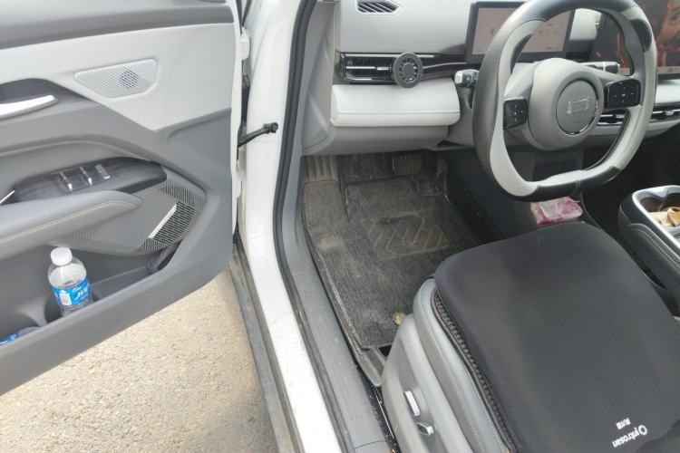 Used Bestune Yueyi 03 2025 565km Enjoy Edition Driver Seat