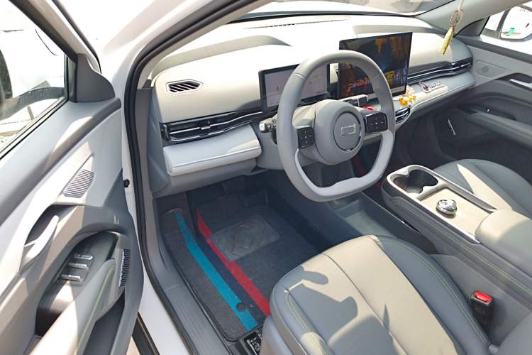 Used Bestune Yueyi 03 2025 565km Enjoy Edition Driver Seat