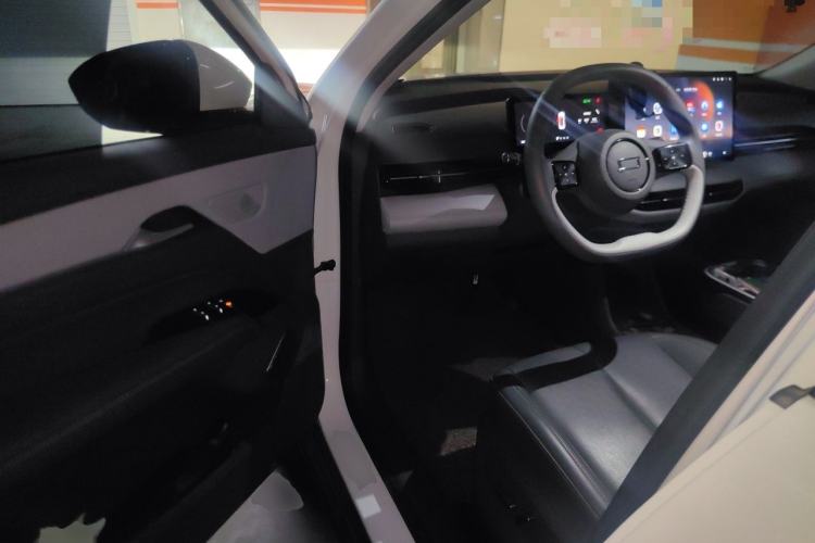Used Bestune Yueyi 03 2025 565km Premium Edition Driver Seat
