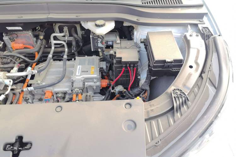 Used Bestune Yueyi 03 2025 565km Enjoy Edition Engine Bay Left