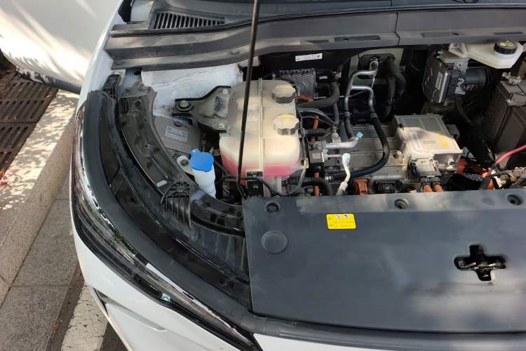 Used Bestune Yueyi 03 2025 445km Joyful Edition Engine Bay Right