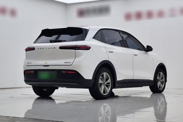Used Bestune Yueyi 03 2025 445km Joyful Edition Exterior 2
