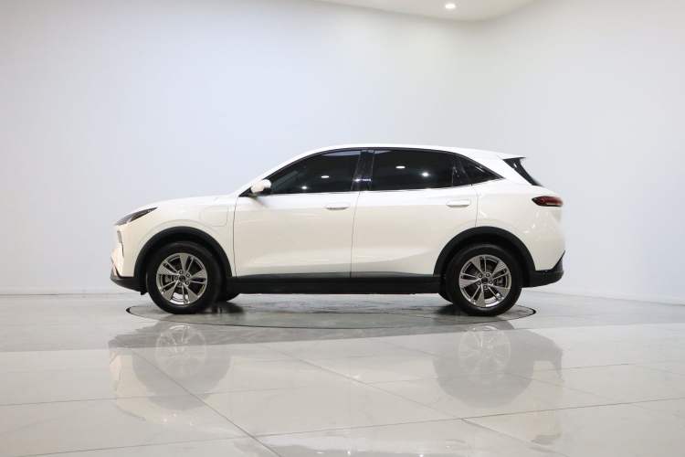 Used Bestune Yueyi 03 2025 565km Enjoy Edition Exterior 2