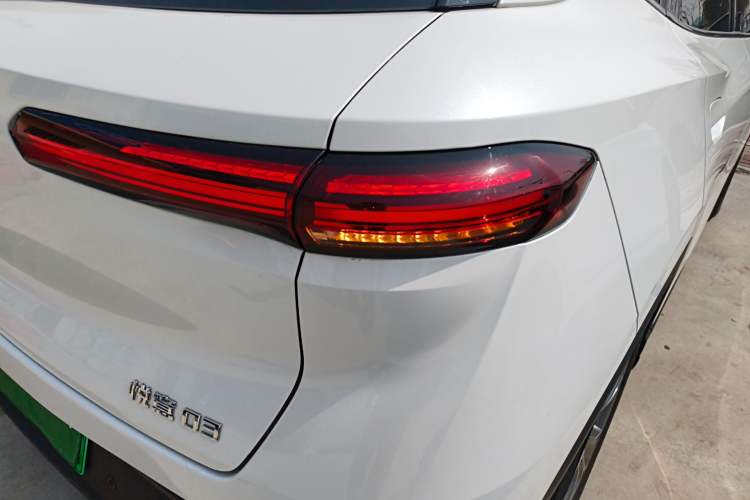 Used Bestune Yueyi 03 2025 565km Enjoy Edition Exterior 3