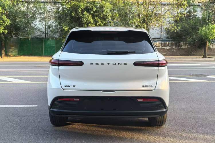 Used Bestune Yueyi 03 2025 565km Enjoy Edition Exterior 7