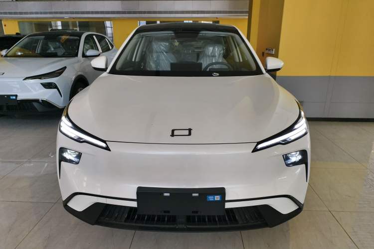 Used Bestune Yueyi 03 2025 445km Joyful Edition Front