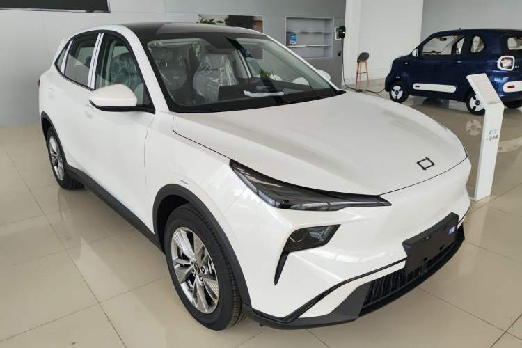 Used Bestune Yueyi 03 2025 565km Enjoy Edition Front Right 45 Deg