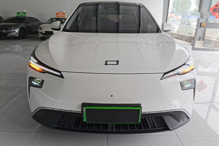 Used Bestune Yueyi 03 2025 565km Premium Edition Front