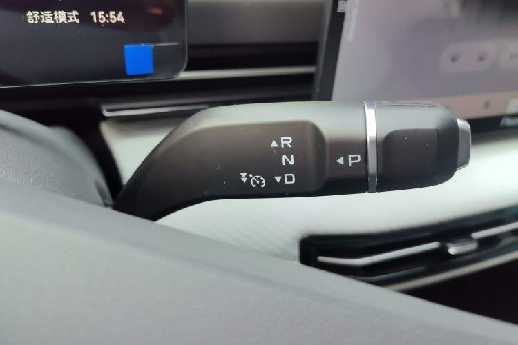Used Bestune Yueyi 03 2025 565km Enjoy Edition Gear Lever