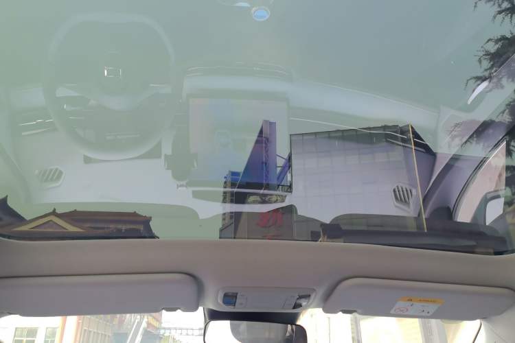 Used Bestune Yueyi 03 2025 565km Enjoy Edition Headliner