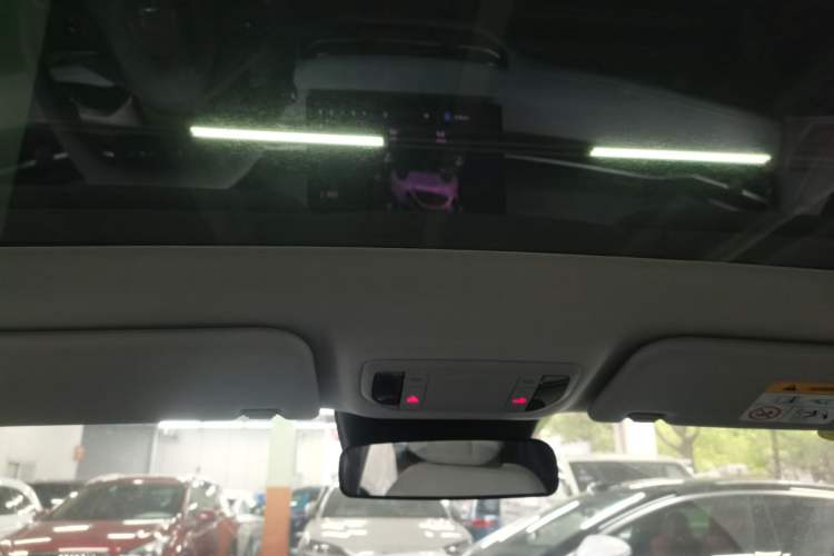 Used Bestune Yueyi 03 2025 565km Enjoy Edition Headliner