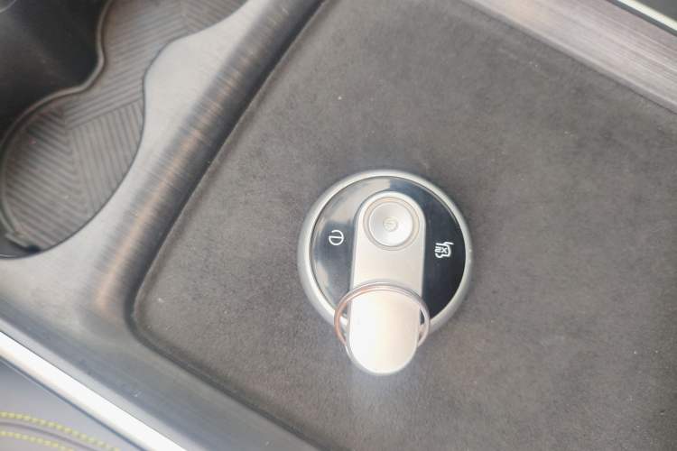 Used Bestune Yueyi 03 2025 445km Joyful Edition Interior 1