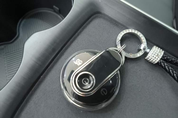 Used Bestune Yueyi 03 2025 565km Enjoy Edition Interior 1