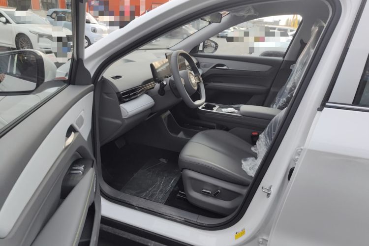 Used Bestune Yueyi 03 2025 445km Joyful Edition Interior 3