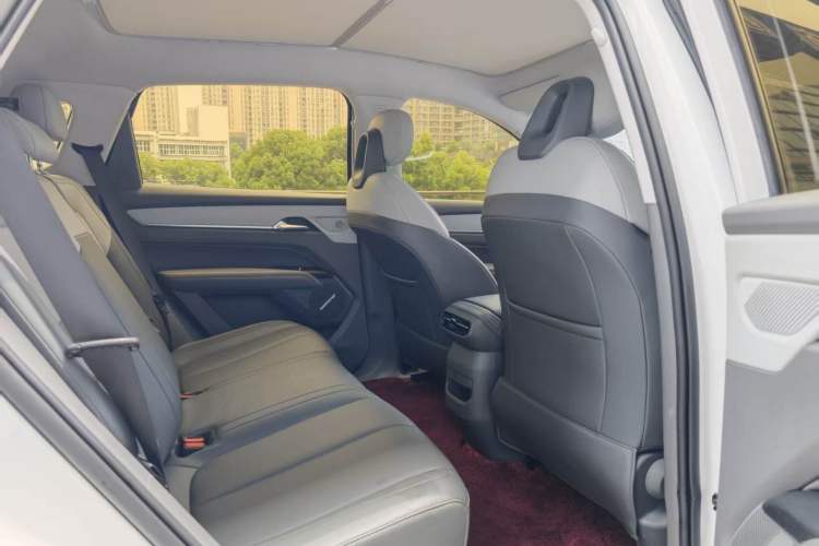 Used Bestune Yueyi 03 2025 565km Enjoy Edition Interior 4