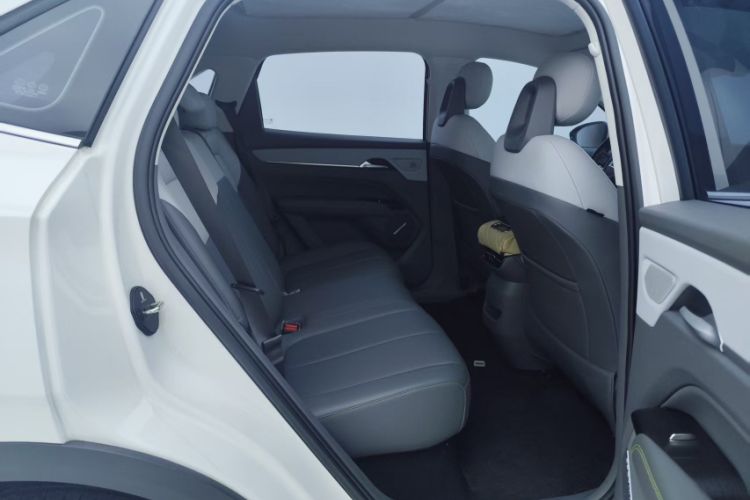 Used Bestune Yueyi 03 2025 445km Joyful Edition Interior 5