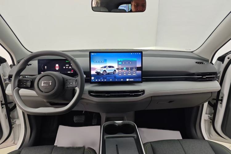 Used Bestune Yueyi 03 2025 445km Joyful Edition Interior 5