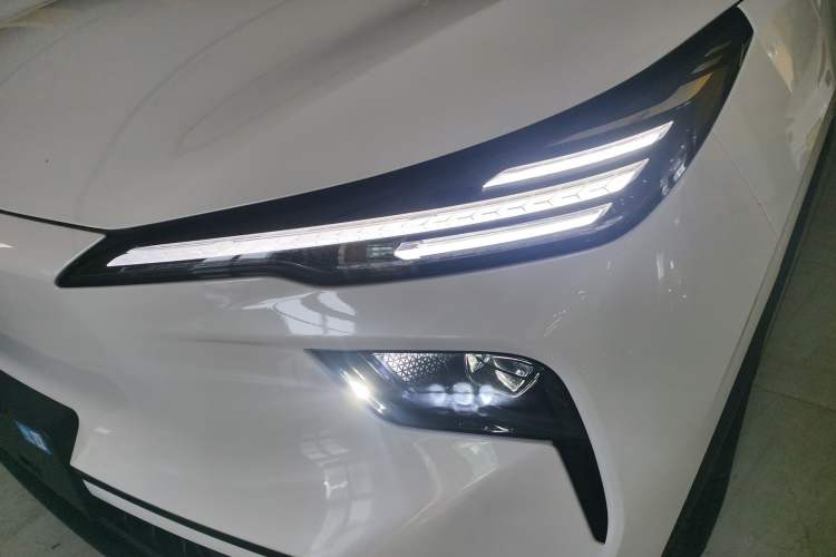 Used Bestune Yueyi 03 2025 445km Joyful Edition Left Front Headlight