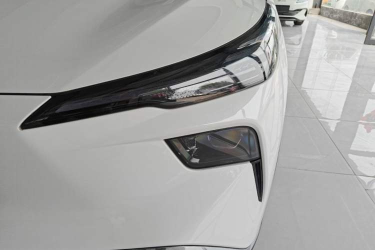 Used Bestune Yueyi 03 2025 565km Premium Edition Left Front Headlight