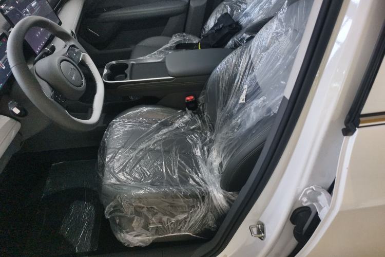 Used Bestune Yueyi 03 2025 445km Joyful Edition Left Front Seat