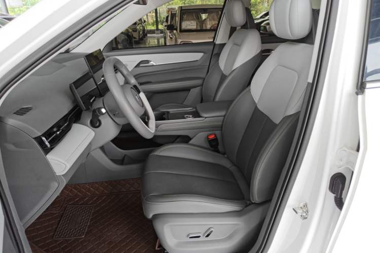Used Bestune Yueyi 03 2025 565km Premium Edition Left Front Seat