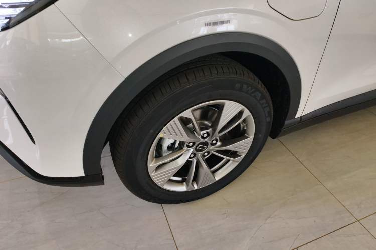 Used Bestune Yueyi 03 2025 445km Joyful Edition Left Front Wheel Hub