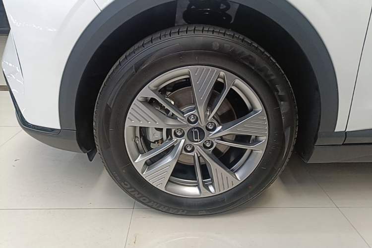 Used Bestune Yueyi 03 2025 445km Joyful Edition Left Front Wheel Hub