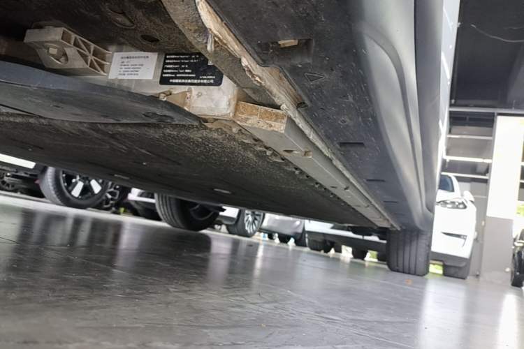 Used Bestune Yueyi 03 2025 565km Premium Edition Left Side Sill