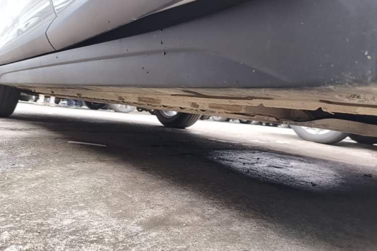 Used Bestune Yueyi 03 2025 445km Quality Selection Edition Left Side Sill