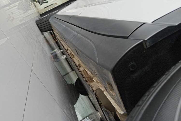 Used Bestune Yueyi 03 2025 565km Premium Edition Left Side Sill