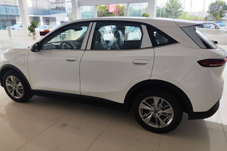 Used Bestune Yueyi 03 2025 565km Enjoy Edition Left Side