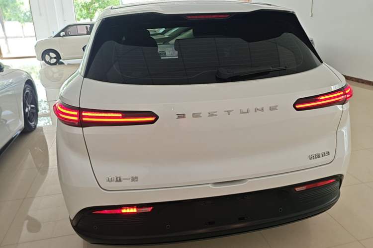 Used Bestune Yueyi 03 2025 565km Enjoy Edition Rear