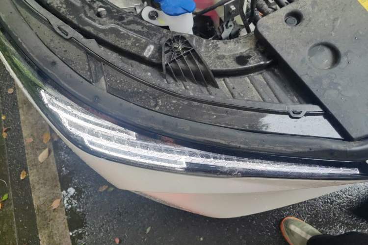 Used Bestune Yueyi 03 2025 565km Enjoy Edition Right Front Headlight