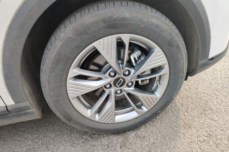 Used Bestune Yueyi 03 2025 565km Enjoy Edition Right Front Wheel Hub