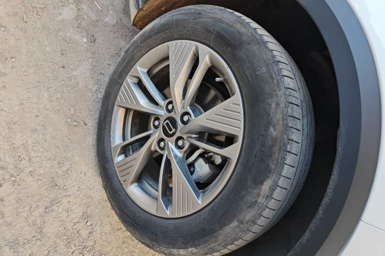 Used Bestune Yueyi 03 2025 565km Enjoy Edition Right Front Wheel Hub