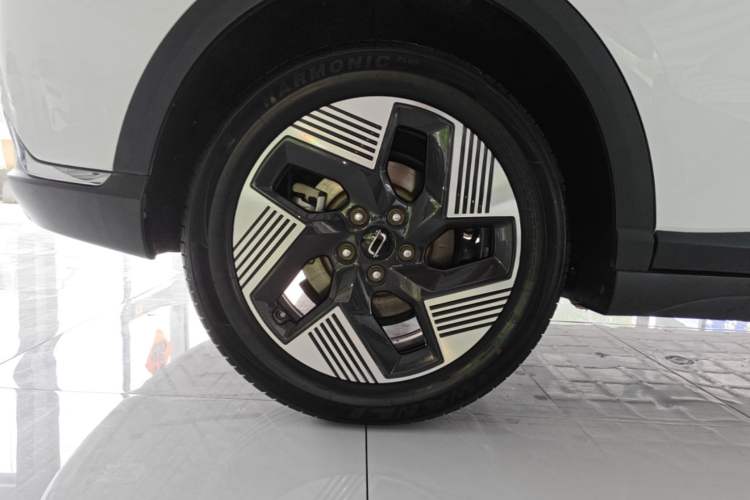 Used Bestune Yueyi 03 2025 565km Premium Edition Right Rear Wheel Hub