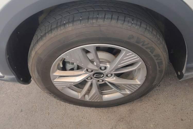 Used Bestune Yueyi 03 2025 565km Enjoy Edition Right Rear Wheel Hub