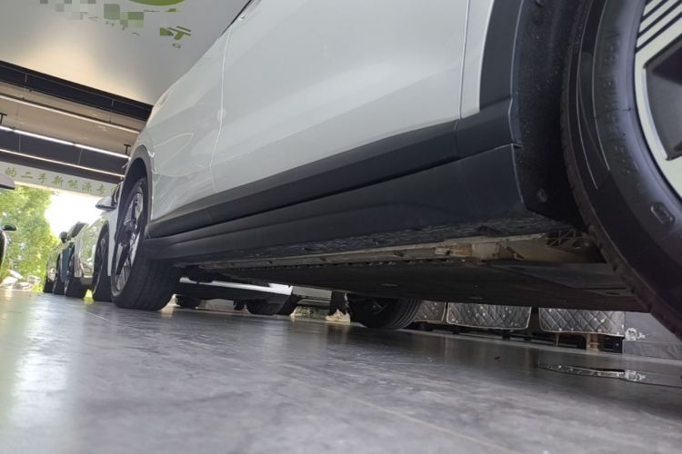 Used Bestune Yueyi 03 2025 565km Premium Edition Right Side Sill