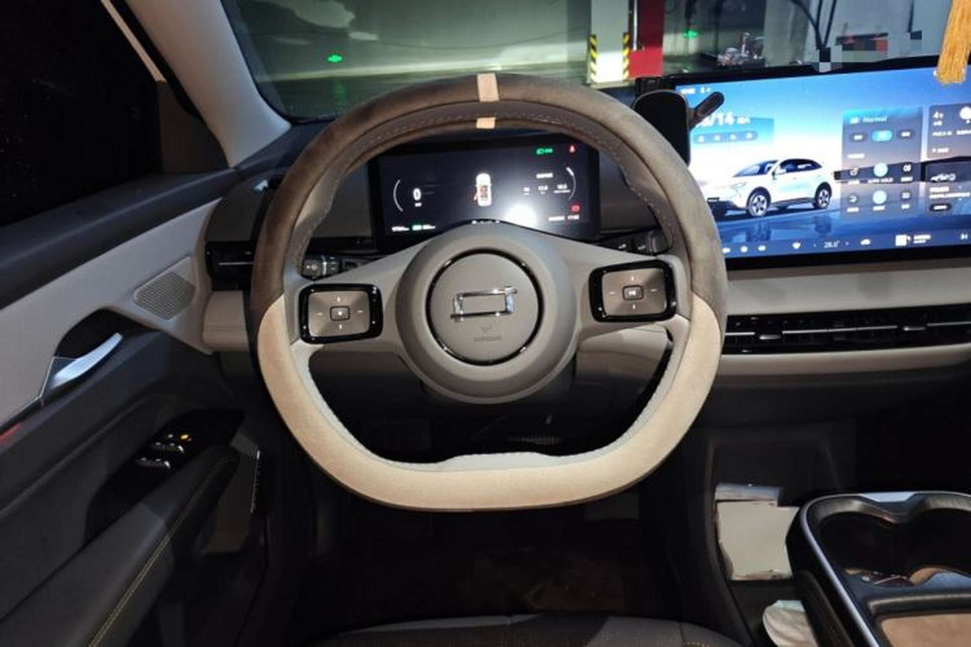 Used Bestune Yueyi 03 2025 565km Premium Edition Steering Wheel