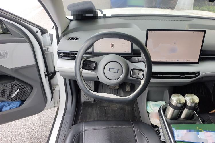 Used Bestune Yueyi 03 2025 445km Joyful Edition Steering Wheel