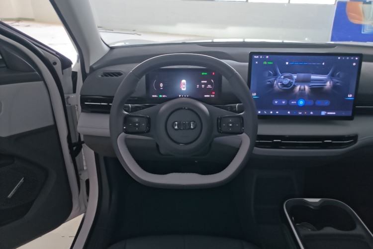 Used Bestune Yueyi 03 2025 445km Joyful Edition Steering Wheel