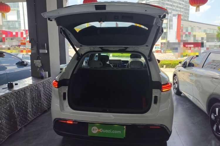 Used Bestune Yueyi 03 2025 565km Premium Edition Trunk