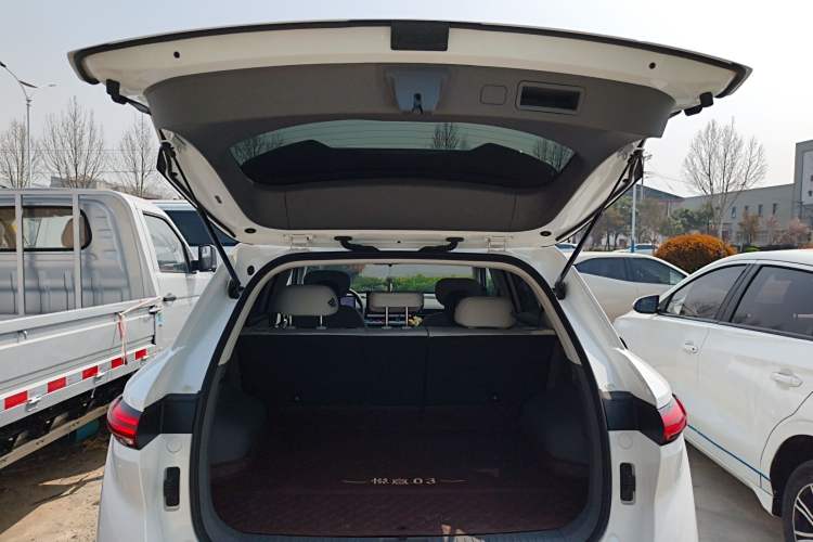 Used Bestune Yueyi 03 2025 565km Enjoy Edition Trunk